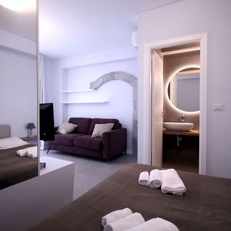 The Sea Rooms 勒托阳尼 外观 照片