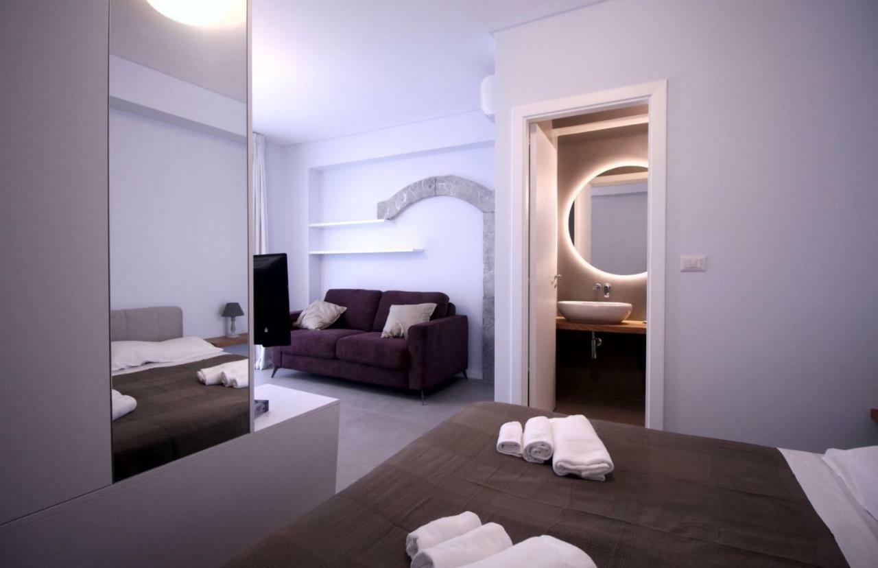 The Sea Rooms 勒托阳尼 外观 照片