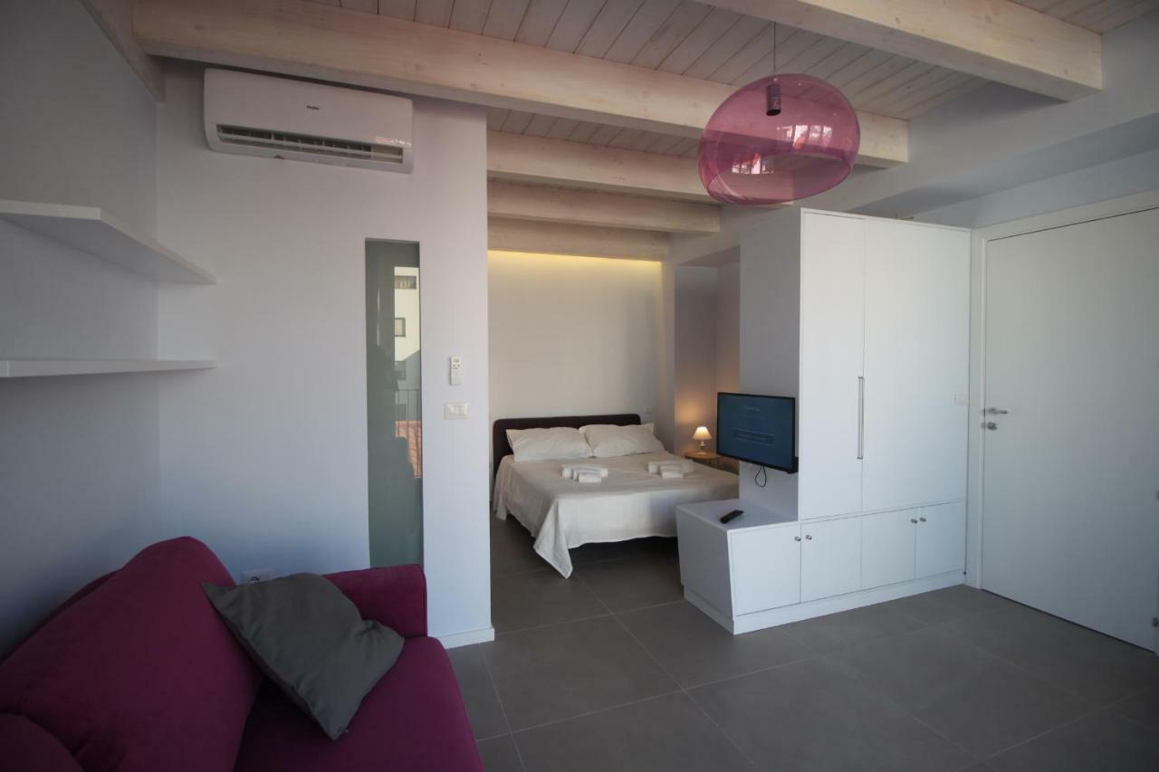 The Sea Rooms 勒托阳尼 外观 照片