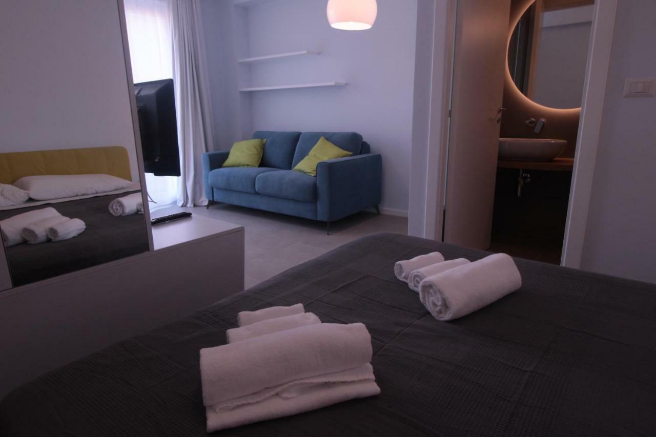 The Sea Rooms 勒托阳尼 外观 照片